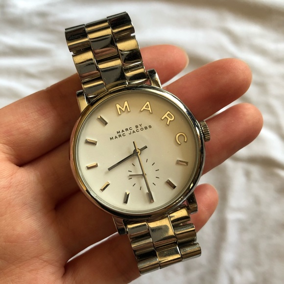 Marc by Marc Jacobs Silver Steel Baker Watch - Picture 3 of 5